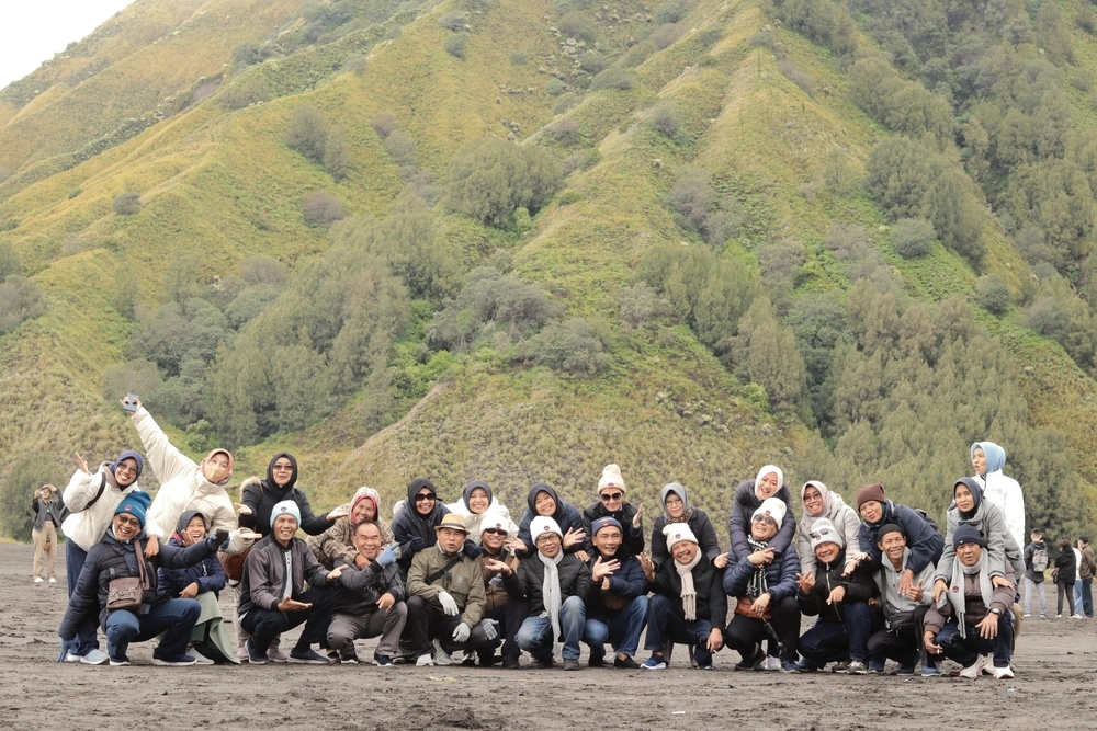 Bukit midodareni Bromo