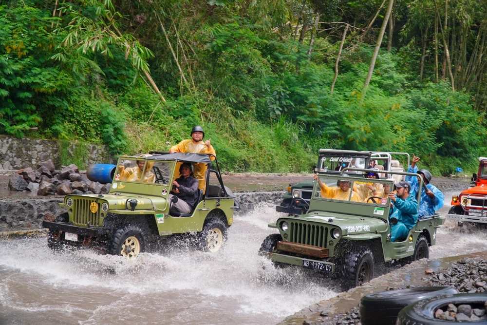 Wisata Jeep Lava Tour Merapi Jogja