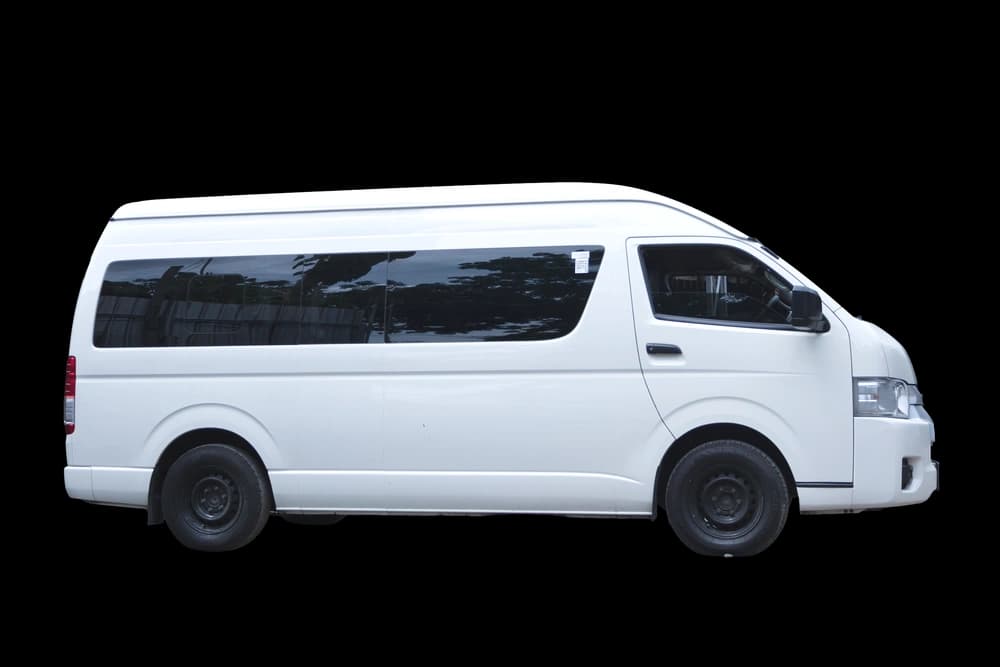 Sewa Hiace commuter Yogyakarta